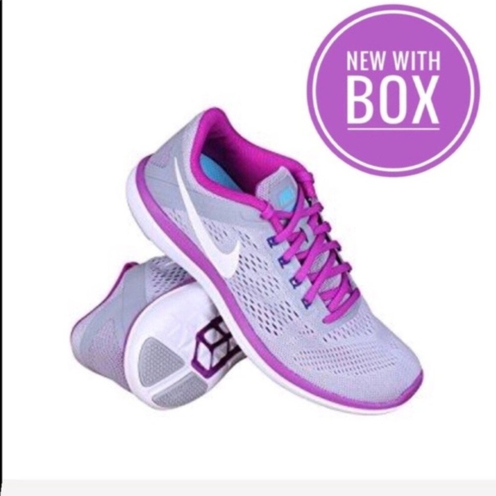 NWT Nike Women’s Free RN Shoes